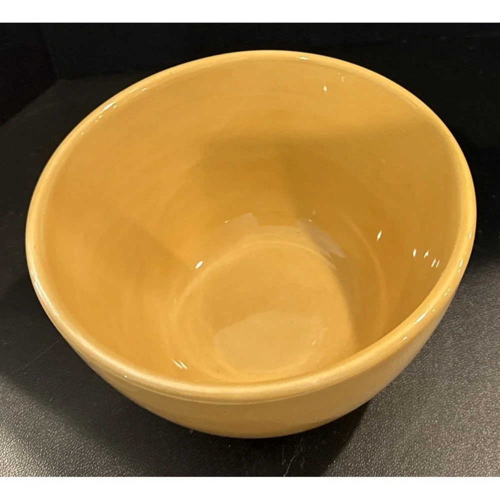 Pottery Barn Sausalito Large Ceramic Yellow Gold Amber Cereal‎ Soup Bowl 6 Inch